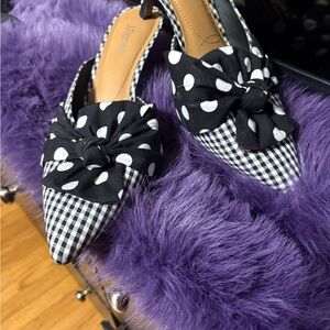 J.Renee Black and White Patterned Mules